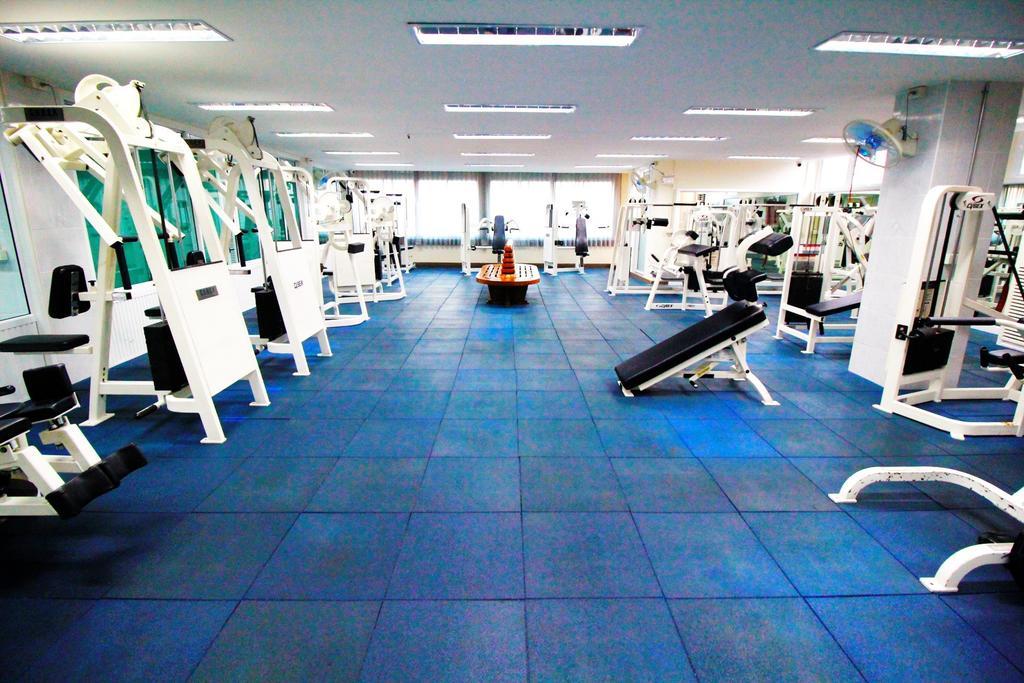 Ac Sport Village Бангкок Экстерьер фото