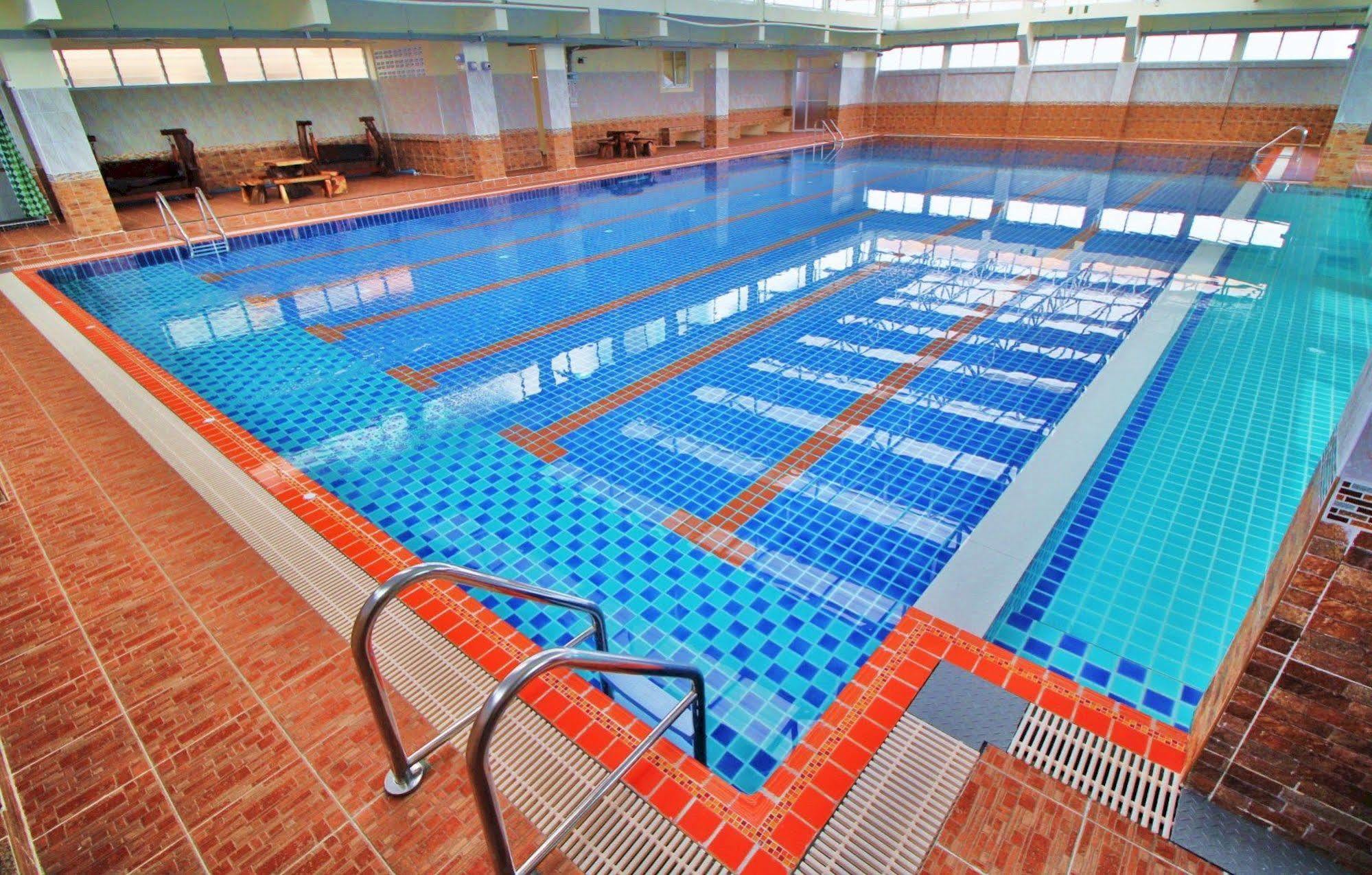 Ac Sport Village Бангкок Экстерьер фото